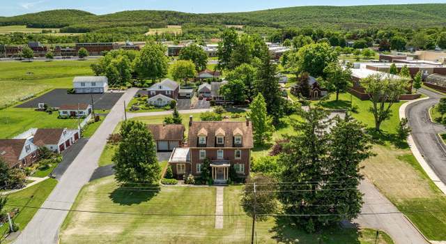 Photo of 570 E Main St, Middleburg, PA 17842