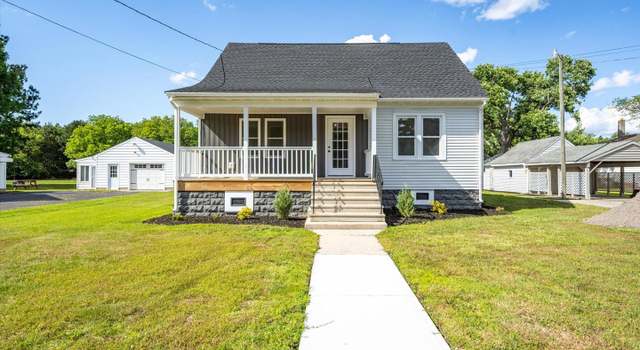 Photo of 31015 Depot St, New Church, VA 23415