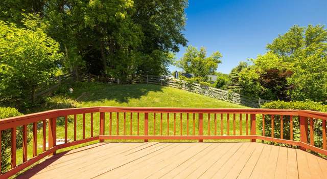 Photo of 6204 Fushsimi Ct, Burke, VA 22015