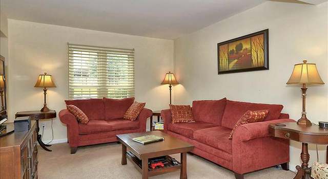 Photo of 9324 Taverney Ter, Gaithersburg, MD 20879