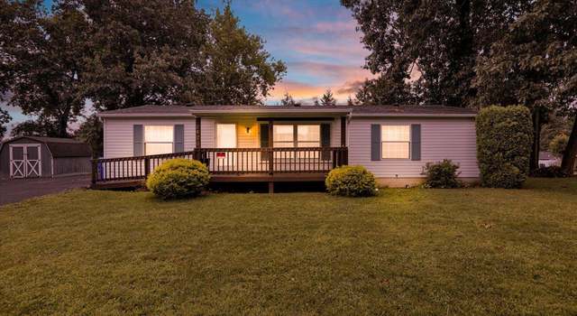 Photo of 2426 Downing St, Reading, PA 19605