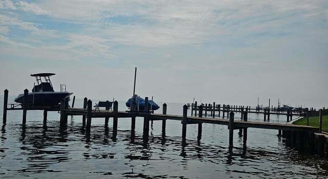 Photo of 7618 Paradise Beach Rd, Pasadena, MD 21122