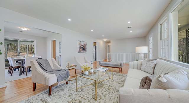 Photo of 7206 Robin Hood Dr, Upper Marlboro, MD 20772