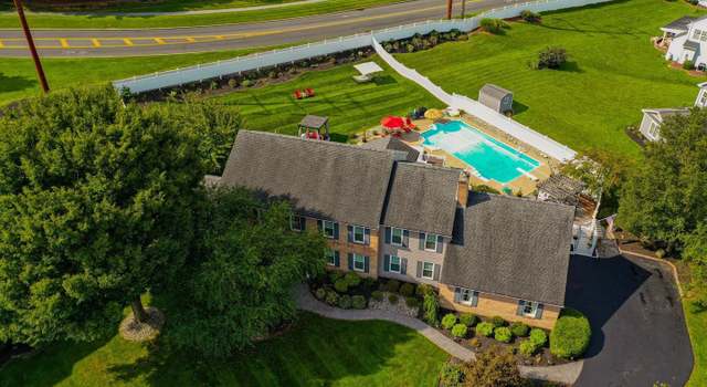 Photo of 2610 River Rock Dr, Macungie, PA 18062