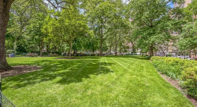 Photo of 219-29 S 18th St #1522, Philadelphia, PA 19103
