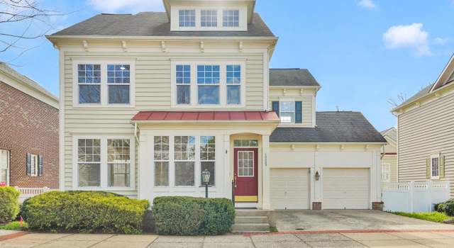 Photo of 10085 Orland Stone Dr, Bristow, VA 20136