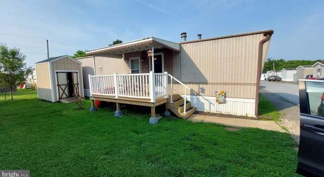Photo of 836 Buttonwood Ave, Spring City, PA 19475