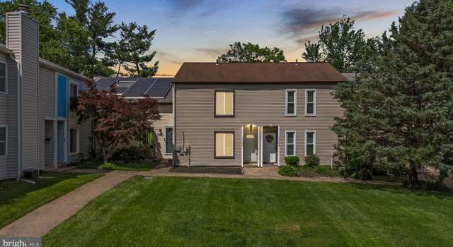 Photo of 17646 Shady Spring Ter, Gaithersburg, MD 20877