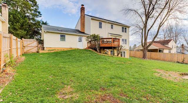 Photo of 4361 Farm House Ln, Fairfax, VA 22032
