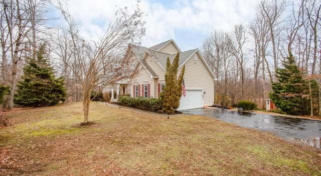 Photo of 160 Summer Breeze Ln, Fredericksburg, VA 22406