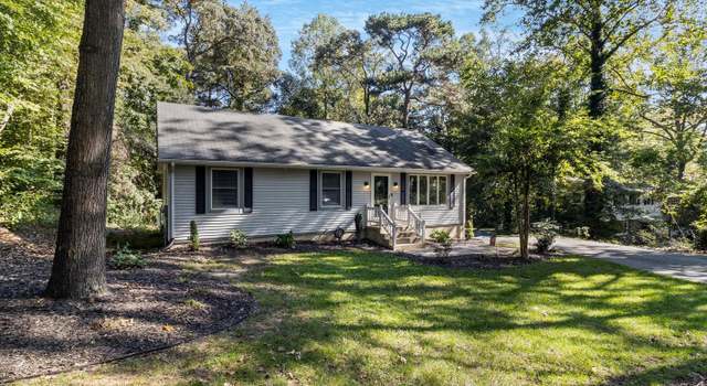 Photo of 5822 Long Beach Dr, Saint Leonard, MD 20685