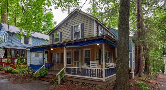 Photo of 302 6th St, Mount Gretna, PA 17064