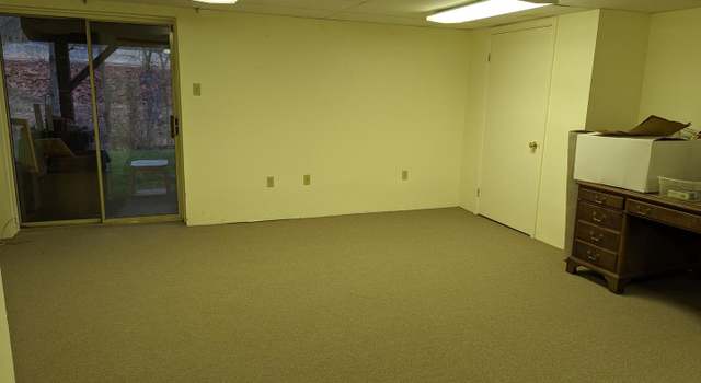 Photo of 950 Maple Glen Cir, Pottstown, PA 19464