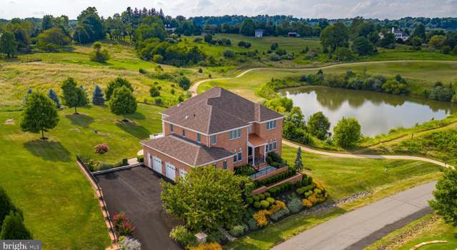 Photo of 17323 Cannonade Dr, Leesburg, VA 20176