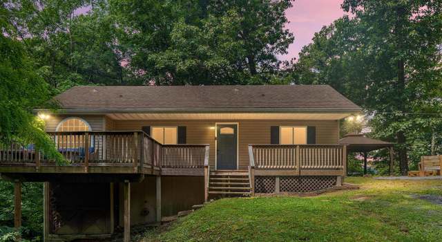 Photo of 477 Crowfoot Ln, Gerrardstown, WV 25420