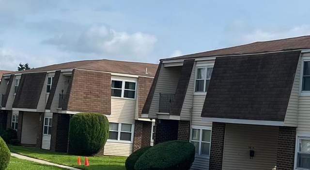Photo of 28-6 Florence Tollgate Pl, Burlington, NJ 08016