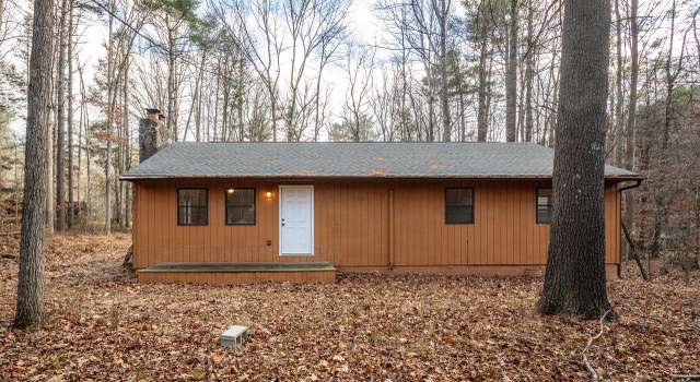 Photo of 57 Last Left Ln, Hinton, VA 22831