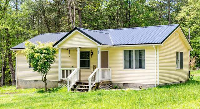 Photo of 216 Deer Fern Dr, Sugar Grove, WV 26815