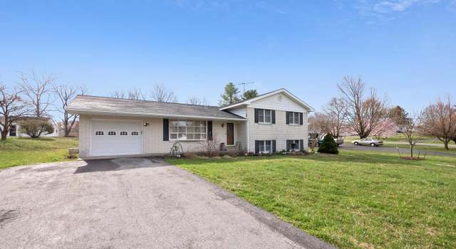 Photo of 6603 Cherry Hill Dr, Frederick, MD 21702