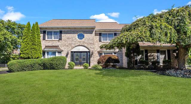 Photo of 75 Radcliff Dr, Doylestown, PA 18901