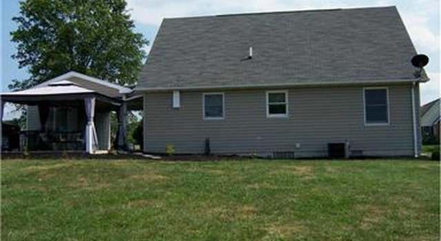 Photo of 3759 Mountain Shadow Dr, Fayetteville, PA 17222