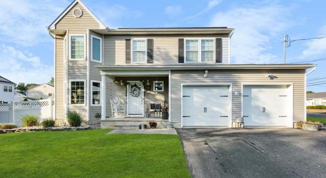 Photo of 48 Poplar St, Beachwood, NJ 08722