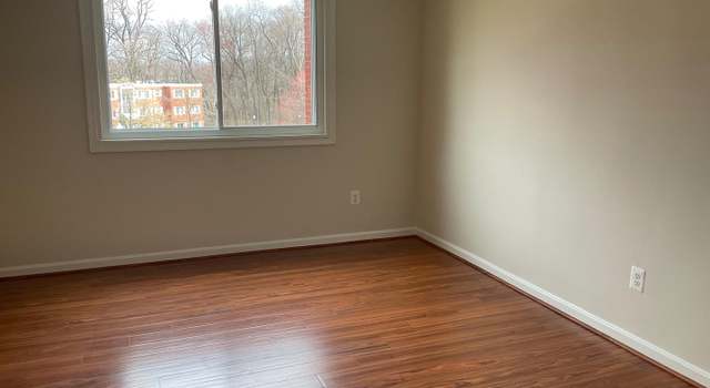 Photo of 3825 Hamilton St Unit C-201, Hyattsville, MD 20781