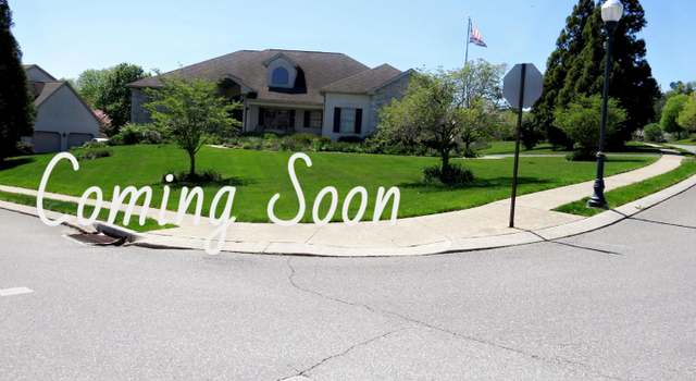 Photo of 523 Hamlet Dr W, Spring Grove, PA 17362