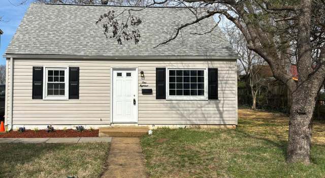 Photo of 118 Cabbel Dr, Manassas Park, VA 20111