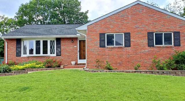 Photo of 7942 Roxbury Dr, Glen Burnie, MD 21061