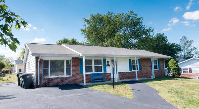 Photo of 203 W Hanover Pl, Sterling, VA 20164