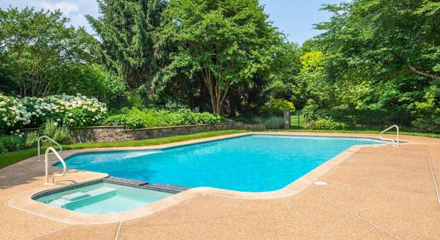 Photo of 6221 Twin Lakes Ct, Clifton, VA 20124
