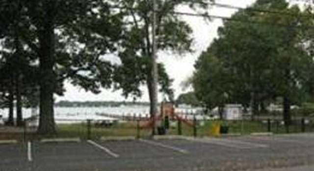 Photo of 4967 Elm St, Shady Side, MD 20764