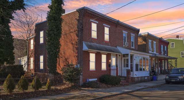 Photo of 228 Talbot St, Burlington, NJ 08016