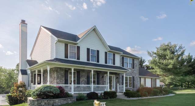 Photo of 128 Hillside Dr, Spring City, PA 19475