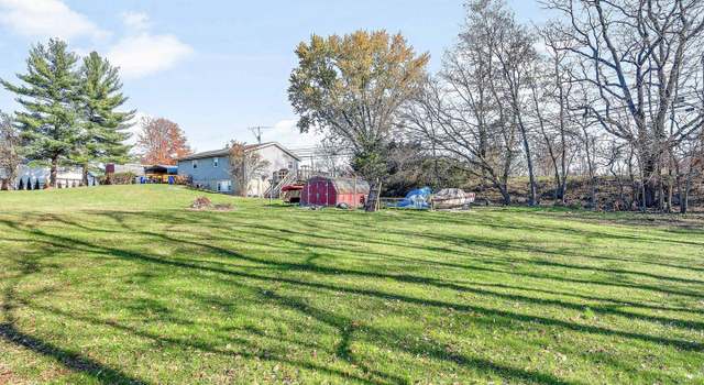 Photo of 445 Silver Spring Rd, Mechanicsburg, PA 17050