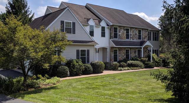 Photo of 403 Queens Gate Ln, Lincoln University, PA 19352