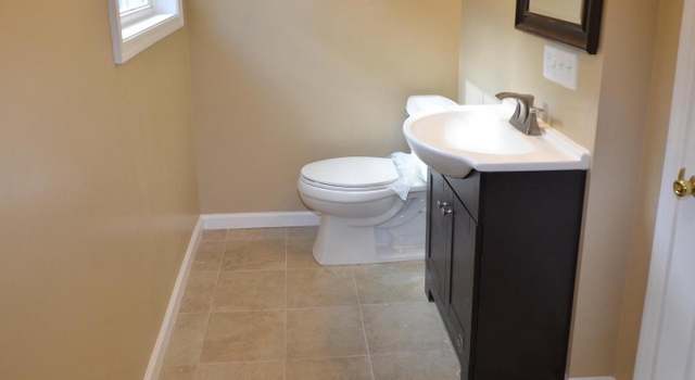 Photo of 9611 Gwynndale Dr, Clinton, MD 20735
