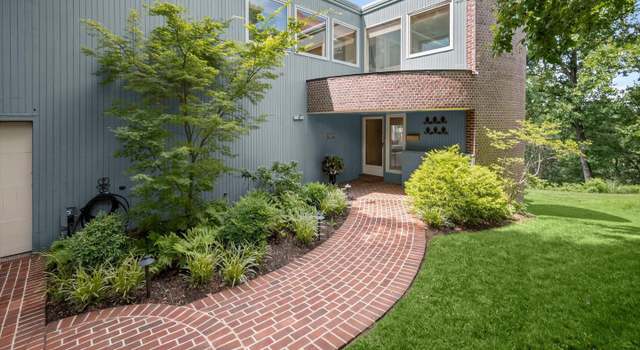 Photo of 5004 River Hill Rd, Bethesda, MD 20816