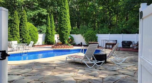 Photo of 75 Cannon Blvd, Jackson, NJ 08527