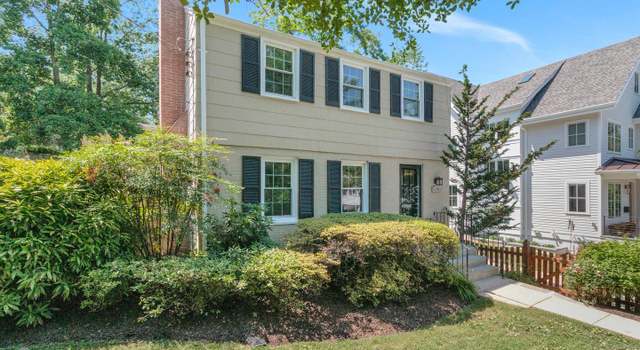 Photo of 970 N Longfellow St, Arlington, VA 22205