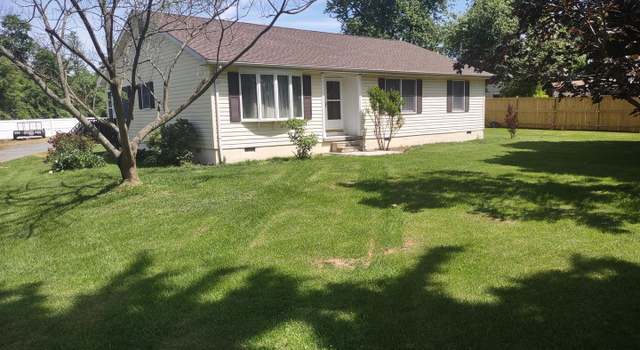 Photo of 108 Connector Rd, Martinsburg, WV 25405
