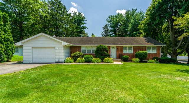 Photo of 180 W Charlotte St, Millersville, PA 17551