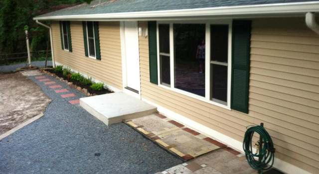 Photo of 635 Flagstaff Rd, Lusby, MD 20657