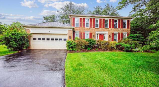Photo of 6 Tupelo Ct, Rockville, MD 20855