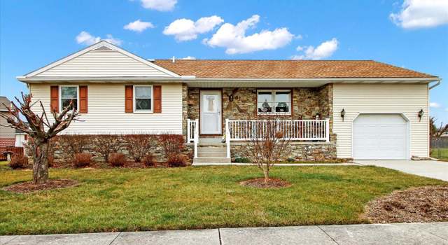 Photo of 50 Valley Dr, Hanover, PA 17331