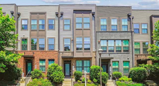 Photo of 43436 Apple Orchard Sq, Ashburn, VA 20148