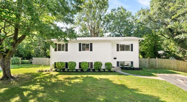 Photo of 913 Mcdaniel Ct, Herndon, VA 20170
