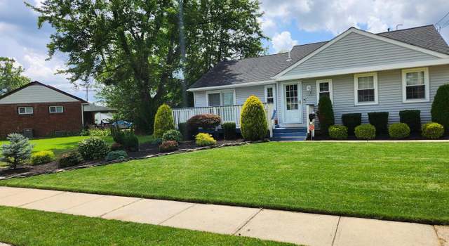Photo of 39 Duchess Ave, Marlton, NJ 08053