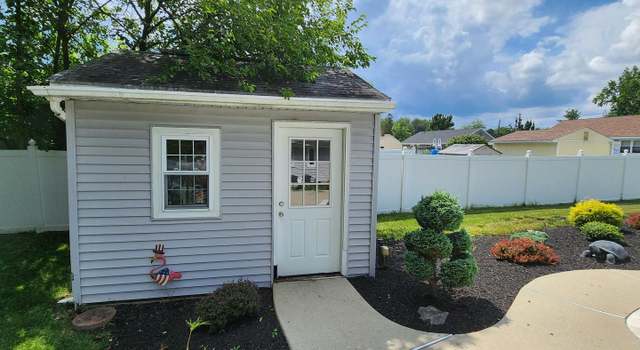 Photo of 39 Duchess Ave, Marlton, NJ 08053